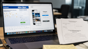 Justiça mantém condenação contra Facebook por demora na reativação de contas e eleva cobrança para mais de R$ 70 mil