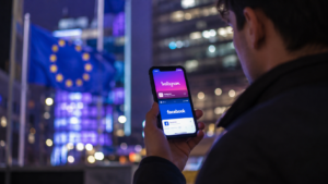 UE aponta violação da DSA pela Meta e cobra fim de recursos "viciantes" no Instagram e Facebook
